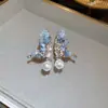 Pendientes de Mariposa y Flor con Goteo de Aceite y Perlas Estilo Francés, Lujo Ligero con un Toque de Alta Gama, Diseño de Nicho, Pendientes Sencillos y Versátiles de Temperamento para Mujer
