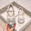 Zapatos de Niña Zapatos de Princesa Tacones Altos de Cristal 2024 Primavera y Otoño Nuevo Estilo Niña Suela Blanda Zapatos de Cuero Niños Bebé Zapatos Individuales