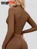 Jaqueta de Yoga com Gola Alta e Zíper de Manga Longa para Mulheres Outono e Inverno Ajustada de Secagem Rápida Roupa de Yoga Top Esportivo para Fitness ao Ar Livre