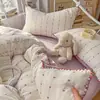 Juego de ropa de cama de cuatro piezas de algodón con diseño de gato corazón de dibujos animados, sábana de algodón puro de 1.8 m, funda de edredón, juego de ropa de cama de tres piezas para dormitorio y apartamento