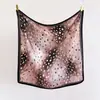 Pañuelo cuadrado de alta gama con estampado de leopardo, seda sintética elegante, chal estampado, pañuelo decorativo para el cuello, pañuelo protector solar, pañuelo para la cabeza, bufanda