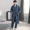 Pijama bata de noche para hombre engrosada felpa de coral talla grande franela ropa para el hogar invierno cálido forrado de felpa bata larga hombre