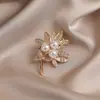 Broche Borboleta de Vidro de Luxo de Alto Padrão Transfronteiriço, Cristal Retro Incrustado com Diamantes, Elegante e Estiloso Broche para Blazer de Terno para Mulheres