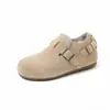 Zapatos Super Cómodos de Moda Estilo Birkenstock, Cubierta Completa de Piel Genuina con Forro de Felpa, Nuevos Zapatos Casuales de Moda de Invierno con Aumento Oculto de Altura y Detalles de Hebilla