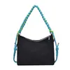 Bolsa de Axila Color-Blocking de Nicho Transfronteiriça para Mulheres, Nova Bolsa Transversal de Nylon Leve 2026, Bolsa Tote Casual Portátil