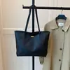 Bolso Retro de Gran Capacidad para Mujer 2026 Nueva Moda Bolso de Hombro Simple para Viajar al Trabajo Bolso Tote de Mano