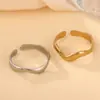 Anillo de Titanio para Mujer con Diseño de Ola de Moda Popular, Apertura Ajustable, Anillo Suelto de Acero de Titanio