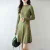 Vestido de Punto Otoño/Invierno 2026 Adelgazante Hasta la Rodilla Cuello Redondo para Mujer Elegante Vestido Suéter de Otoño/Invierno