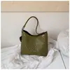 Bolsa Tecida Elegante de Grande Capacidade 2026 Nova Chegada de Verão Bolsa de Ombro Simples de Cor Sólida para o Dia a Dia