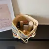 Bolso de hombro a rayas de arcoíris transfronterizo, bolsa de mano de gran capacidad para el día a día, nuevo bolso de playa de moda para mujer, estilo vacacional junto al mar