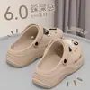 Zuecos de Dibujos Animados para Padres e Hijos para Mujer, Calzado de Verano para Exteriores, Nuevo Modelo 2025, Elevadores, Suela Gruesa, Resistentes al Desgaste, Pantuflas de Moda Cerradas para Mujer, Verano
