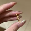 Anillo Dorado Retro con Diseño Trenzado para Mujer, Moderno y Elegante, Anillo para Dedo Índice, Doble Capa, Estilo Lujo Ligero, Anillo Versátil