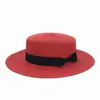 Nuevo sombrero de paja de ala ancha y copa plana para mujer, sombrero de verano con lazo para protección solar y vacaciones, sombrero de moda para protegerse del sol en salidas.