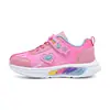 Novos Sapatos Infantis Primavera e Outono Sapatos Esportivos Infantis Luminosos Malha Respirável Sapatos para Meninas Sapatos Piscantes de LED para Crianças Pequenas e Médias