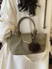 Yue Zi 2026 Outono Inicial Nova Bolsa de Ombro Única Elegante Versátil Casual Simples Bolsa de Mão Textura Retrô Bolsa Transversal