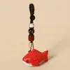 Chaveiro Pingente de Escultura em Madeira Artesanal Criativa Peixe-Palhaço, Decoração de Mochila de Peixinho Fofo, Presente Comemorativo de Alta Qualidade