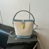 Bolso de Mano Estilo Coreano para Mujer 2026 Nueva Moda Versátil Bolso Cubo con Bloques de Color con un Toque de Lujo Bolso Cruzado Casual