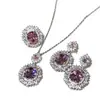 Set de Lujo de Alta Gama de Tres Piezas con Incrustaciones Completas de Diamantes de Estilo Europeo y Americano y Piedras Preciosas Azul Marino, Incluyendo Anillo, Pendientes y Colgante para Mujer