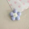 Color Sólido Esmalte Gota Agujero Grande Flor de Cinco Pétalos Perlas Acrílicas Pulsera DIY Correa de Teléfono Colgante para Bolsa Colgante para Coche Accesorios de Joyería