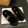 Pantuflas de mujer mullidas sin cordones para usar en exteriores, estilo de alta gama, nuevas para otoño e invierno 2026, suela plana, cálidas, de moda y versátiles, zapatos cómodos