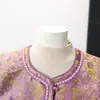 Elegante abrigo estilo chino para madres, nueva moda de otoño para mujeres mayores de 50, nuevo top bordado pesado estilo chino para mujeres de mediana edad