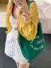 Bolso de Lona Casual Estilo Coreano Literario Ins Simple Estampado de Letras Bolso de Mano Popular Moda Retro Bolso de Hombro para Mujer