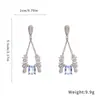 Pendientes de Borla Geométricos de Zirconia Aguja de Plata Pendientes de Lujo Ligero de Gama Alta Diseño Exquisito de Pendientes de Lujo Nicho Al Por Mayor