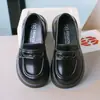 Zapatos de Cuero para Niños, Mocasines para Niñas, Nuevos Zapatos Coreanos Otoño 2026 para Niños, Zapatos Versátiles sin Cordones para Niños Mayores