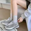 Meias Femininas Modernas de Cano Médio, Estilo Primavera e Outono, Design de Nicho, Famosas na Internet Estilo Coreano Meias Longas, Meias Largas para o Verão