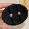 Aretes Cubo Geométricos para Mujer, Nuevo Modelo Popular, Aretes Pequeños Mini de Circonita, Sensación de Lujo Ligero de Alta Gama, Nueva Llegada de Verano