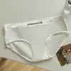 Calcinha Feminina de Cintura Média, Cor Sólida Simples, Estilo Esportivo para Meninas, Forro Interno Respirável Antibacteriano Amigo da Pele, que Modela o Quadril