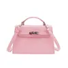 Bolso Rojo Pequeño de Alta Gama para Mujer 2026 Nueva Moda Bolso Cruzado Versátil Bolso de Mano Súper Popular Bolso Cuadrado Pequeño Bolso de Boda
