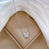 [Acero de titanio de cuerpo completo] Collar de oro real con personalidad minimalista de mariposa de concha, cadena de clavícula para mujer
