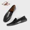 Zapatos casuales de cuero genuino Gongyang para hombre, forrados de felpa para mayor calidez, zapatos tipo "dad shoes" de cuero genuino con suela suave y parte superior suave, mocasines para hombre