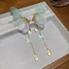 Pendientes de Borla con Flor de Mariposa de Circonita de Aguja Plateada Pendientes de Lujo Ligero de Gama Alta para Mujer Diseño Fresco y Dulce Pendientes de Nicho