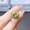 Anillo de Peridoto Natural Popular al por Mayor de Fábrica Plata S925 Incrustado con Piedra Principal 5*7 Joyería de Lujo Venta Directa de Fábrica