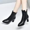 Botines de tacón alto para mujer, tacones finos, nueva colección otoño/invierno 2026, punta fina, piel suave, suela blanda, elegantes, forrados de felpa, botas de cuero hasta media pantorrilla