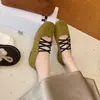 Zapatos Mary Jane retro-chic, a la moda y delicados para mujer, combinados con faldas, nuevos zapatos planos casuales versátiles de tendencia para el verano 2026