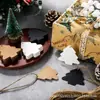 Etiquetas de regalo de Navidad, etiquetas negras y marrones con forma de árbol de Navidad con cordel, etiquetas en blanco de papel kraft para hacer tú mismo