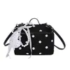 Bolsa Saco Fofa Estilo Coreano com Bolinhas 2026 Nova Bolsa de Verão Versátil Tendência Moda Bolsa de Ombro Transversal