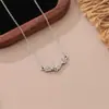 Collar de Flor de Mariposa para Mujer Diseño de Nicho de Alta Gama Microincrustado Elegante Cadena para Clavícula Nueva de 2025 Regalo para Novia