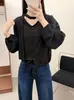 Directo del fabricante: Elegante camisa de cinta de alta gama para principios de otoño de 2026, estilo coreano, suave y estilizada, top versátil de manga larga para ir al trabajo