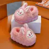 Chinelos de algodão para outono e inverno para meninos e meninas, com sola grossa que dá a sensação de pisar em cocô, antiderrapantes, para uso interno, com fleece adicionado para aquecimento