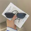 Óculos de Sol Metálicos Pequenos Quadrados Estilo Gatinho Tendência Transfronteiriços para Mulheres, Emagrecedores, Anti-UV, Óculos de Sol Retrô para Homens, UV400