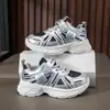 Nuevos zapatos deportivos de primavera y otoño para niños, zapatos tipo dad de malla simple, zapatos infantiles para niñas, zapatos casuales de suela blanda, modernos