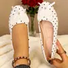 2026 Verão Novo Estilo Comércio Exterior Bolinhas Feminino Casual Confortável Strass Laço Tiras Únicas Sapatilhas Feminino Atacado
