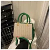 Bolso Tejido Estilo Bosque para Mujer 2026 Primavera/Verano Nuevo Modelo Pequeño Cuadrado para Viajes Diarios Bolsito Retro de Paja
