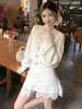 Estilo de Moda Novo da Temporada de Primavera, Estilo Bonito e Gentil, Jaqueta Cardigan para Mulheres, Top de Manga Longa com Decote V Camada Estilo Preguiçoso