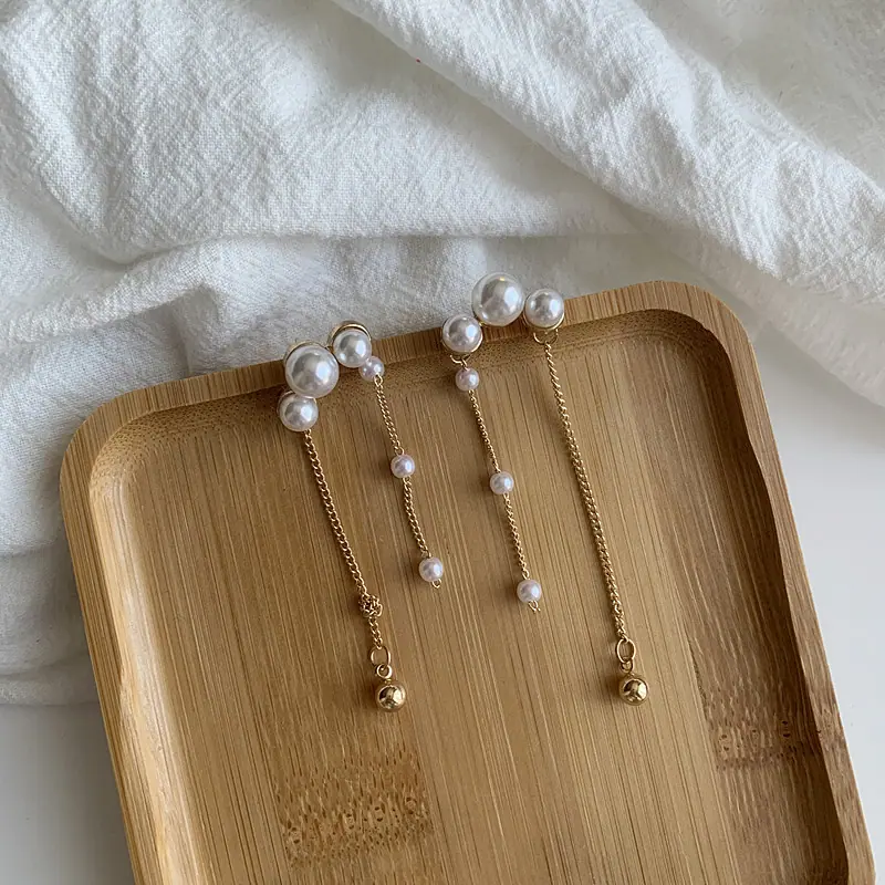 盛夏云朵珍珠耳钉
