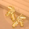 Brincos Europeus e Americanos Transfronteiriços Brincos Exagerados Tridimensionais de Pétala em Acrílico Brinco de Gota de Folha Retro de Alta Qualidade Joia de Orelha para Mulheres